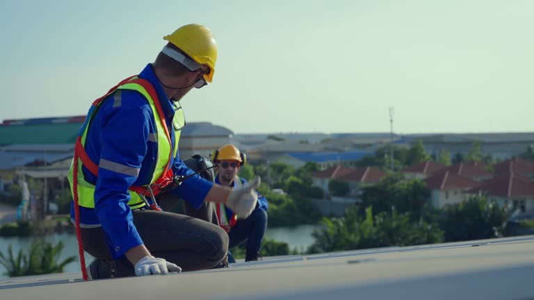 Best Roof Coating and Sealing  in Shorewood, WI